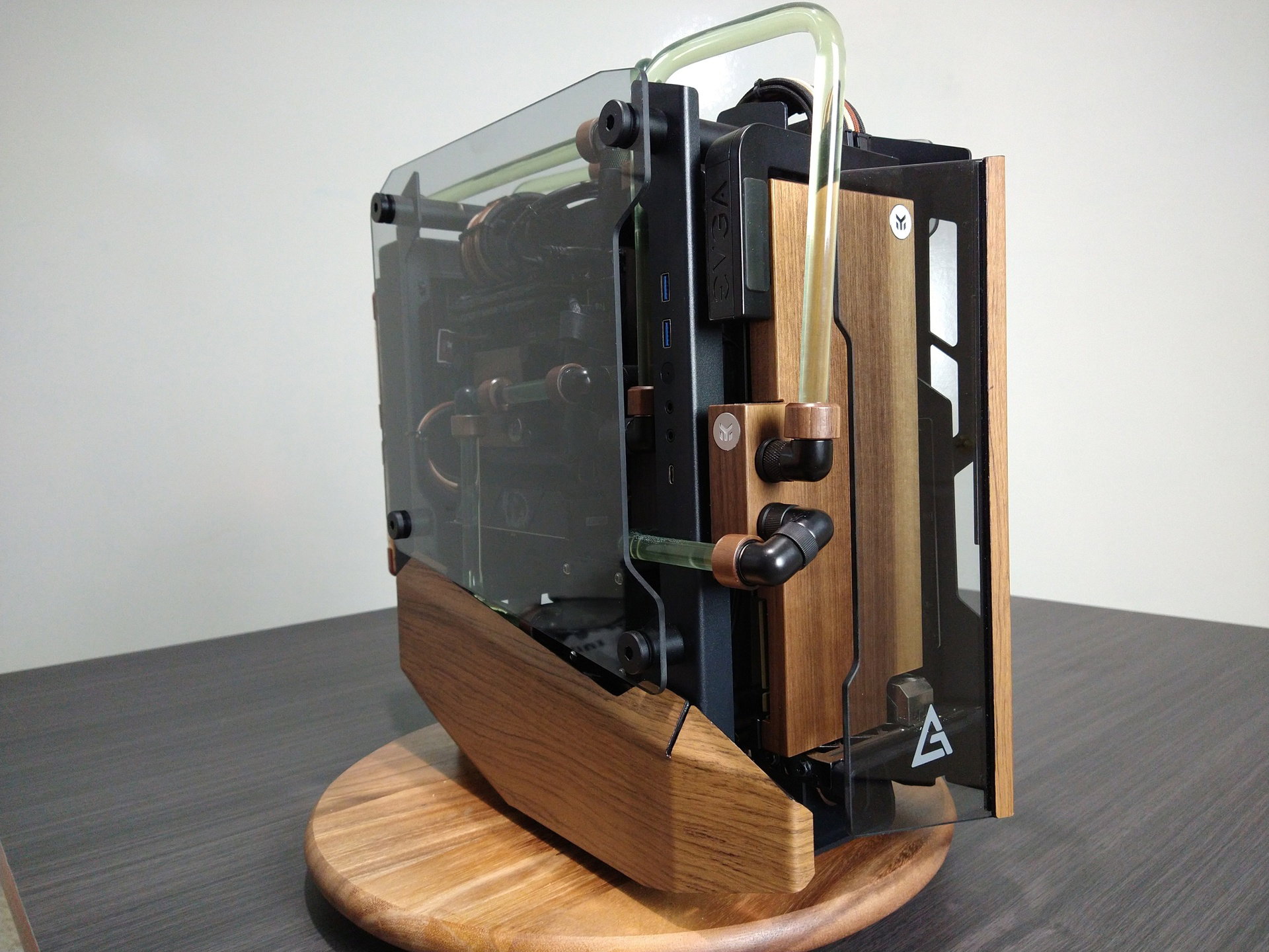Watercooled Wood ITX